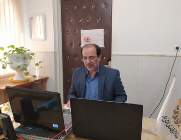 آیین روایتگری مجازی با حضور همرزم شهید زین الدین در قم برگزار شد