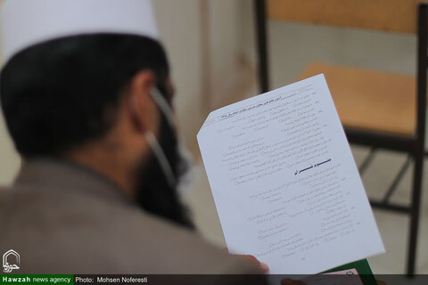 بالصور/ اختبار طلاب أهل السنة لتحديد مستوى دراستهم في محافظة خراسان الجنوبية شرقي إيران