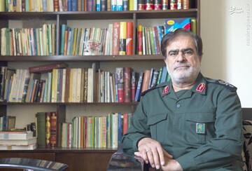 سردار جعفری از حضور روحانیون در میدان نبرد می گوید/ خاطراتی از استاد شیخ حسین انصاریان