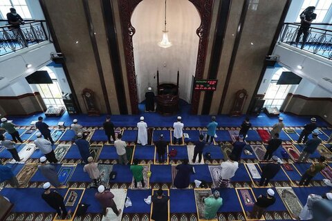 مساجد سنگاپور ظرفیت اقامه نماز را دو برابر می‌کنند