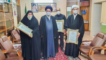 تصاویر/ تجلیل از طلاب اصفهانی برگزیده جشنواره علامه حلی(ره) مرحله کشوری