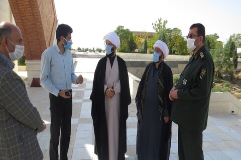 تصاویر/ بازدید رئیس عقیدتی سیاسی بنیاد حفظ آثار دفاع مقدس از موزه دفاع مقدس سمنان