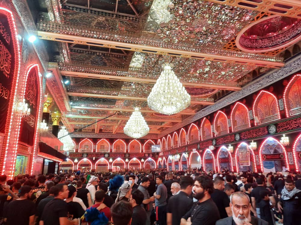 ذِكرُهُمْ يا حُسينُ يَعْـلُو وَفاءً