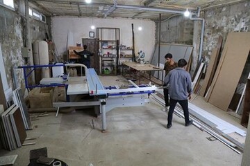 جوان کالپوشی که آستین همت را برای اشتغال هفت نفر بالا زد