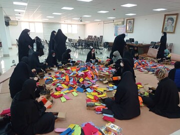 توزیع ۱۶۰۰ بسته لوازم‌التحریر برای دانش آموزان نیازمند خوزستانی