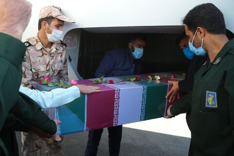 تصاویر/ آئین استقبال و تشییع پیکر سه شهید تازه تفحص شده در بجنورد