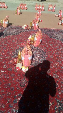 تصاویر|رزمایش کمک مومنانه با همکاری مدرسه علمیه قروه و دفتر امام جمعه شهرستان