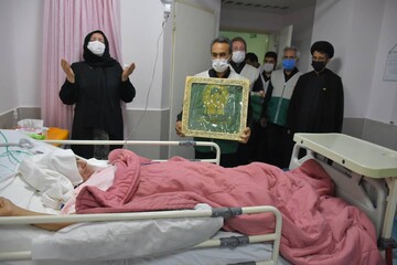 حضور خادمیاران رضوی در حرم کریمه اهل بیت(س) و عیادت از بیماران قم