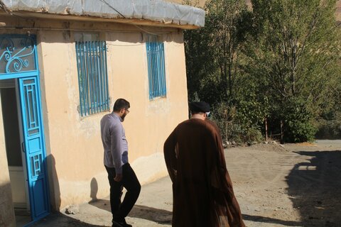 تصاویر| دیدار مدیر حوزه علمیه کردستان با طلاب کامیارانی و بررسی مشکلات آنان