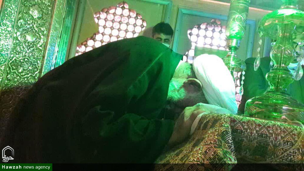 بارگاه علی بن محمد باقر(ع) مشهد اردهال غبارروبی شد 