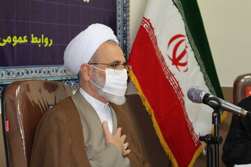 حوزه علمیه نباید از نیازهای جامعه و درخشش متناسب با عصر امروز عقب بماند