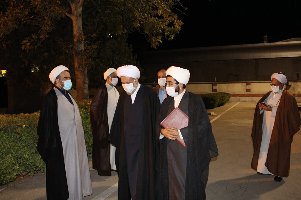 تصاویر| ورود آیت الله اعرافی به شیراز