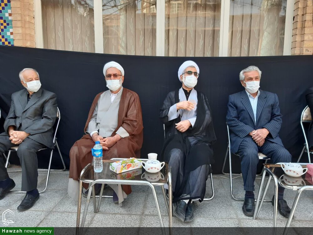 تصاویر/ مراسم گرامی داشت  شهید مدافع سلامت دکتر محمد زارع جوشقانی درکاشان