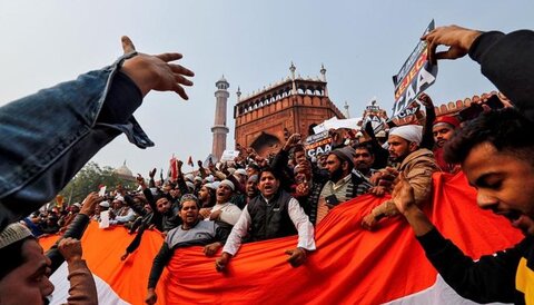 روزنامه نگار مسلمان به آپارتاید ضدمسلمان در هند انتقاد کرد
