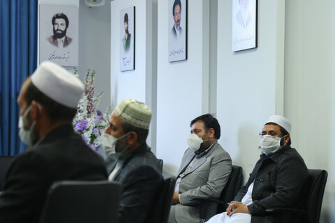تصاویر/ دیدار جمعی از برادران اهل سنت با امام جمعه قزوین