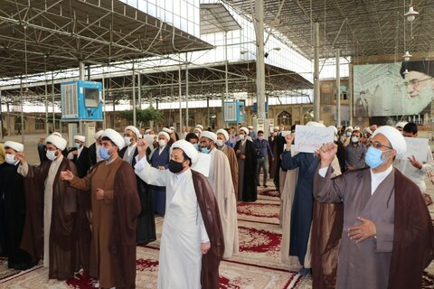 تصاویر| گردهمایی طلاب و روحانیون فارس در محکومیت هتک حرمت به ساحت مقدس نبی مکرم اسلام(ص)