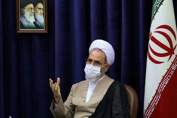 انقلابی بودن حوزه به معنای حرکت به سمت حوزه تمدنی، اثرگذار و پاسخگوست