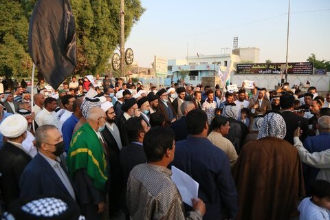 تظاهرات مردم نجف اشرف در محکومیت اهانت به نبی اکرم (ص) با حضور امام جمعه نجف
