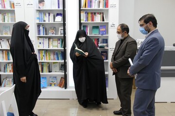 باید از ظرفیت های مرکز نشر هاجر در راستای رشد و تعالی حوزه بهره برد