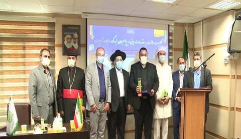 ندوة في طهران تنديدا بالإساءة للرسول الأعظم (ص)
