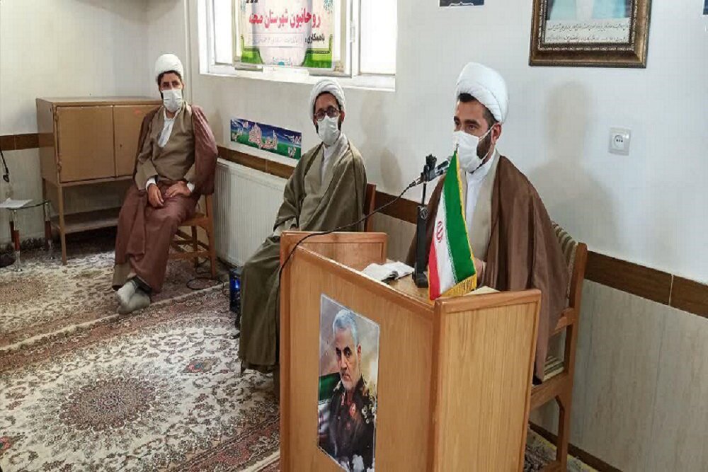 تصاویر/ جلسه هم اندیشی طلاب و روحانیون شهرستان صحنه