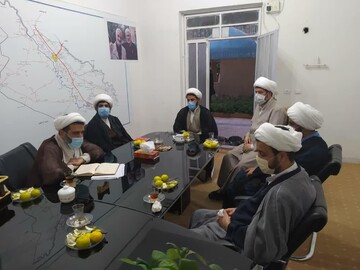 نشست معاون تهذیب حوزه علمیه خوزستان با شورای تهذیبی سه مدرسه علمیه قرآنی