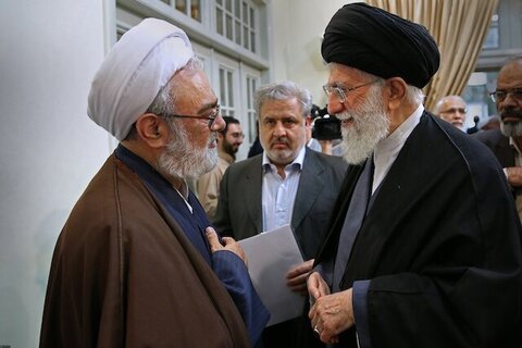 Ayatollah Khamenei: Condolences on the demise of the founder of the Union of Islamic Student Assoc in Europe