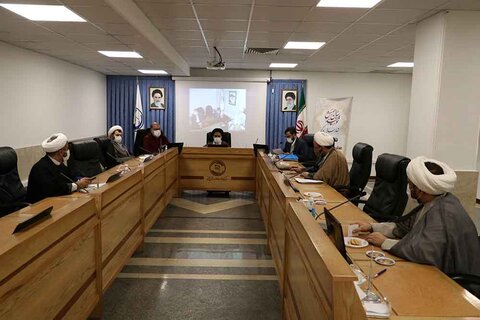 بررسی مشکلات طلاب استان تهران در نشست مجازی با رئیس مرکز خدمات