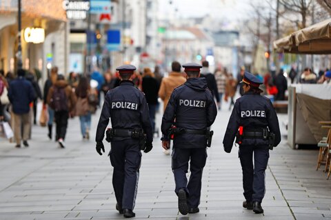 Austrian police asked Muslims derogatory questions during raids, witnesses say