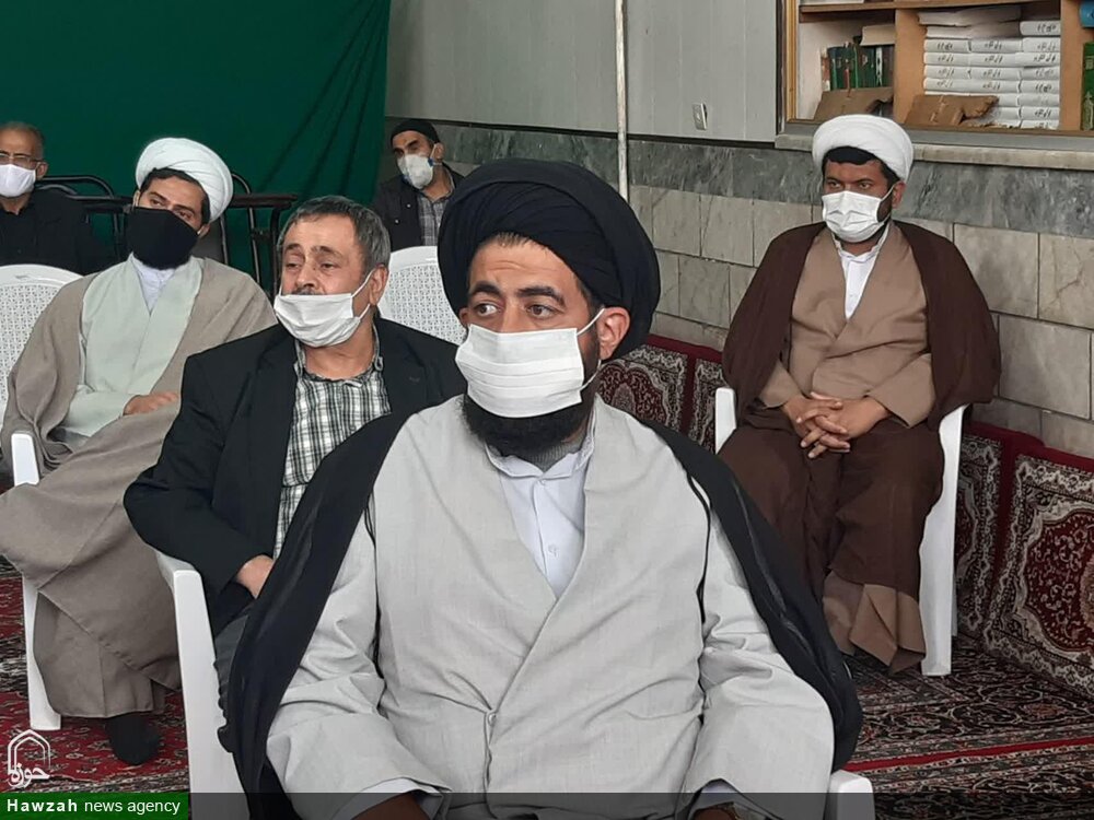 بالصور/ إقامة ندوة لمديري المدارس العلمية في مدينة كاشان مع الشرطة