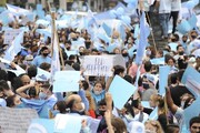 اعتراض مردم و اسقف‌های آرژانتین به لایحه سقط جنین