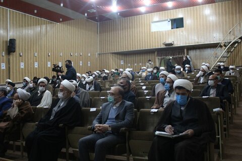 تصاویر/ نشست روحانیون و طلاب بیجار با نماینده ولی فقیه در استان کردستان