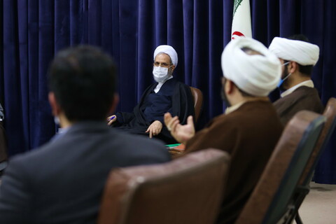تصاویر/ دیدار اعضای ستاد اجرایی طرح شهید بیضایی با آیت الله اعرافی