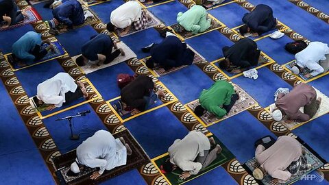 ۵ مسجد سنگاپور با ۲۵۰ نمازگزار از جمعه بازگشایی می‌شوند