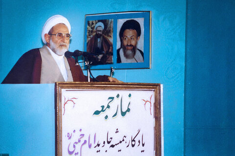 تصاویری از مرحوم آیت‌الله محمد یزدی در کنار رهبر معظم انقلاب