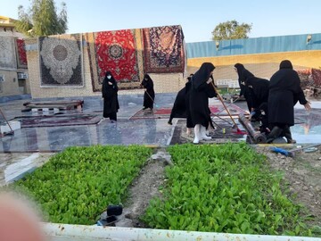 تصاویر شما/ وقتی برای خواهران مجاهد سیل و کرونا فرقی ندارند...