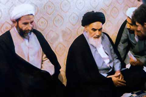 تقرير مصور عن الفقيد آية الله اليزدي مع قائد الثورة الإسلامية المعظم