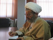 تبریک مدیر حوزه علمیه سمنان به نماینده جدید مردم تهران در مجلس خبرگان