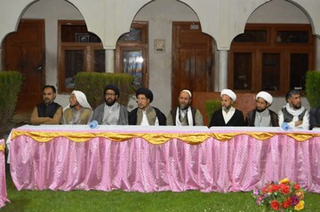 تحریم جامعة المصطفی نشانه خصومت با علم است