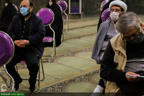 بالصور/ إقامة ندوة حول دور وحدة الحوزة والجامعة في تحقيق الخطوة الثانية للثورة الإسلامية في أصفهان