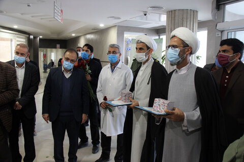 تصاویر/  بازدید نماینده ولی فقیه در خراسان شمالی از بیمارستان های بجنورد به مناسبت روز پرستار