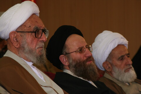 تصاویر آرشیوی از افتتاح پژوهشگاه علوم و فرهنگ اسلامی در دیماه ۱۳۸۴