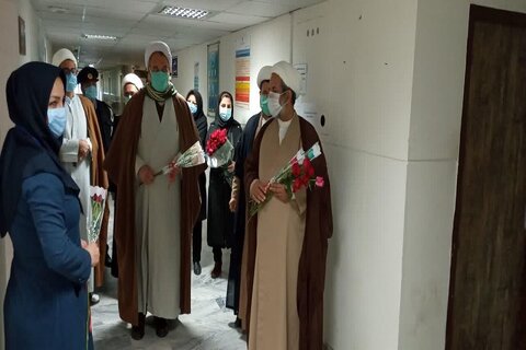 تصاویر/ تقدیر از « پرستاران » توسط حوزه علمیه کرمانشاه