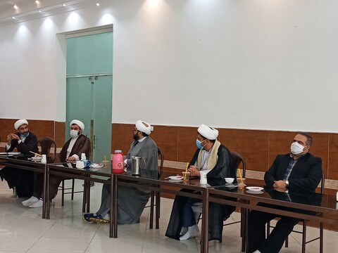 تصاویر/ نشست سرگروه‌های طلاب جهادی با مدیر حوزه علمیه سمنان