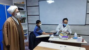 طلاب جدید مدرسه علمیه دارالسلام تهران تست سلامت دادند