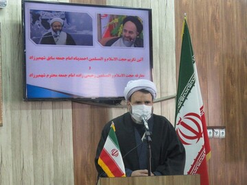 پیام ۹ دی این است که دشمنان همچنان در حال توطئه هستند