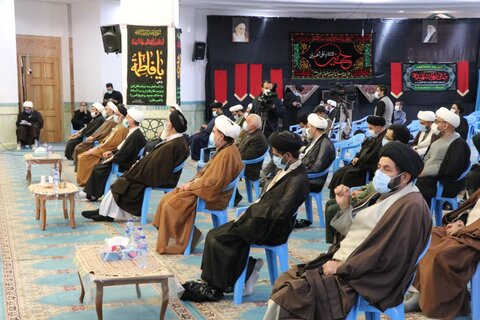 تصاویر| گردهمایی طلاب و روحانیون مدارس علمیه شیراز به مناسبت 9 دی
