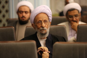 میراث علمی علامه مصباح یزدی راهگشای پرسش های بی پاسخ بین الملل است