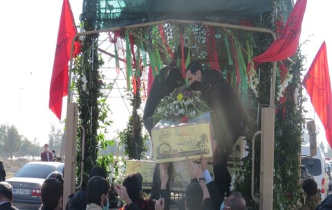 تصاویر/ مراسم تشییع ۶ شهید گمنام دوران دفاع مقدس در سمنان