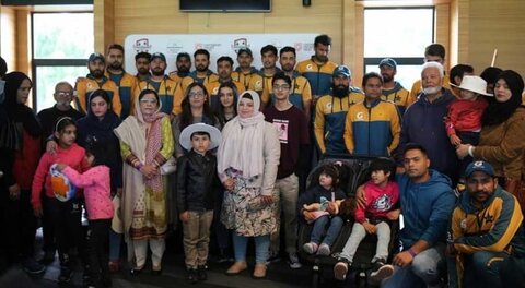 Pakistan cricket team spends time with families of Christchurch mosque attack victims
